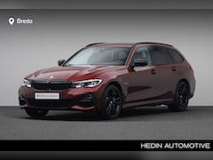 BMW 3-serie Touring - 330e xDrive | M-Sport Shadow Line | PDC | Stoelverwarming | Stuurwielverwarming | HiFi | P