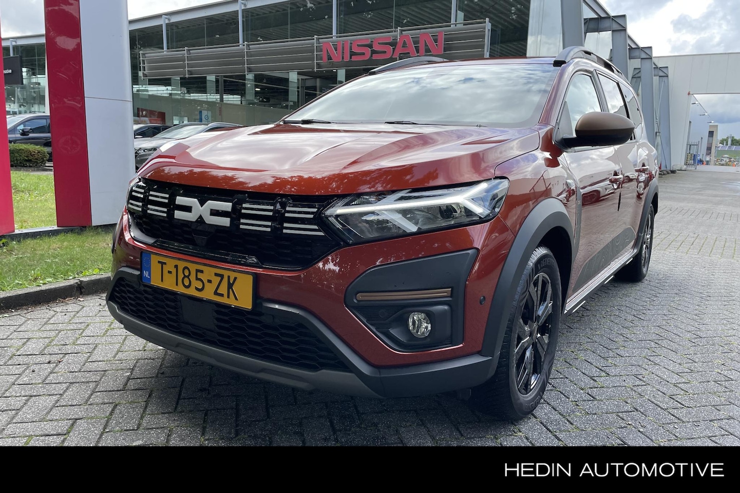 Dacia Jogger - 1.6 Hybrid 140 Extreme 7p. Apple/Android auto| Parkeersensoren voor/achter| Dode hoeksenso - AutoWereld.nl