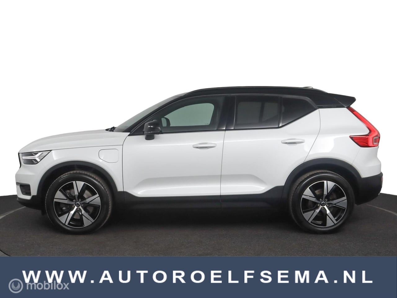 Volvo XC40 - 1.5 T5 Recharge R-Design|harmanKardon|Stoel en Stuur verw|cam\Trekh - AutoWereld.nl