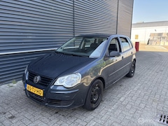 Volkswagen Polo - 1.4-16V Optive AIRCO/ 5DRS/ NAP