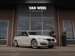BMW 3-serie Touring - 318d F31 High Executive Sport-Line | Xenon | 18 inch | Sportstuur | Cruise control | Stoel