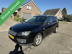 Ford Focus Wagon - 1.8-16V Ghia Flexifuel