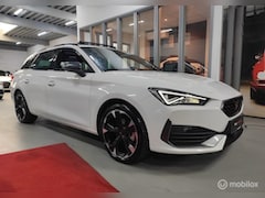 CUPRA Leon Sportstourer - 1.5 TSI e-Hybrid VZ DSG PANO VIRTUAL LED VOL OPTIES LEERExtreme