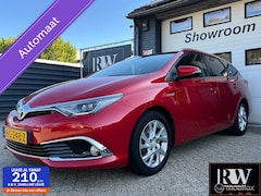 Toyota Auris - 1.8 Hybrid Executive navi, cruise, pano, climate