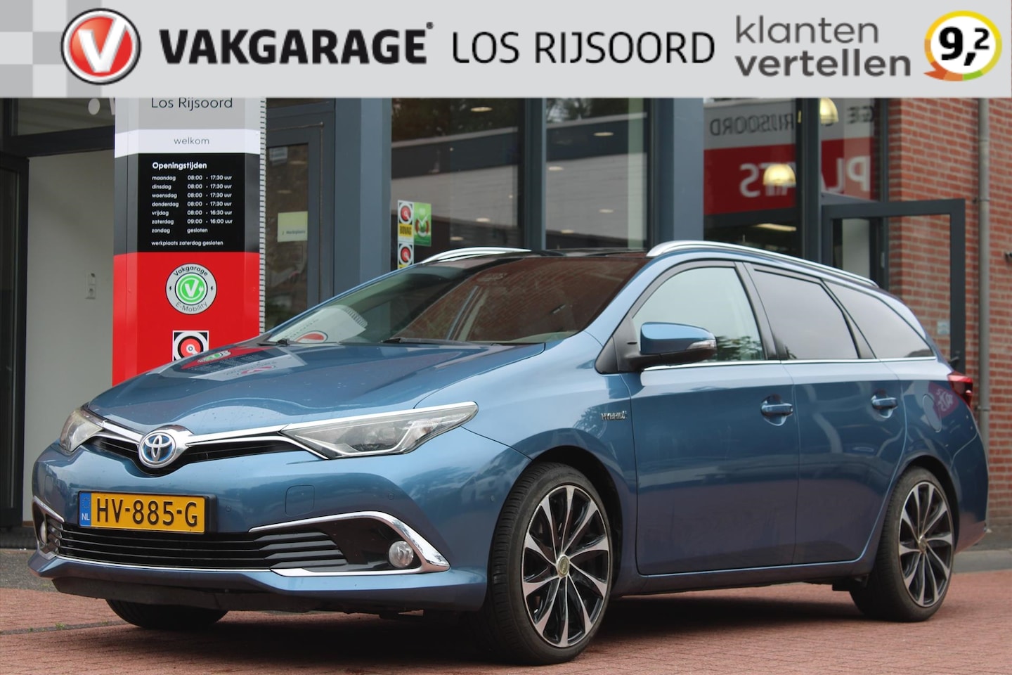 Toyota Auris - 1.8 *Hybrid*| Panorama | Camera | Half- Leder | Stoelverwarming | Cruise & Climate Control - AutoWereld.nl