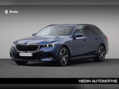 BMW 5-serie Touring - 550e xDrive | M-sport Pro. | M-sportremschijven | Driving Assistant Professional | Harman