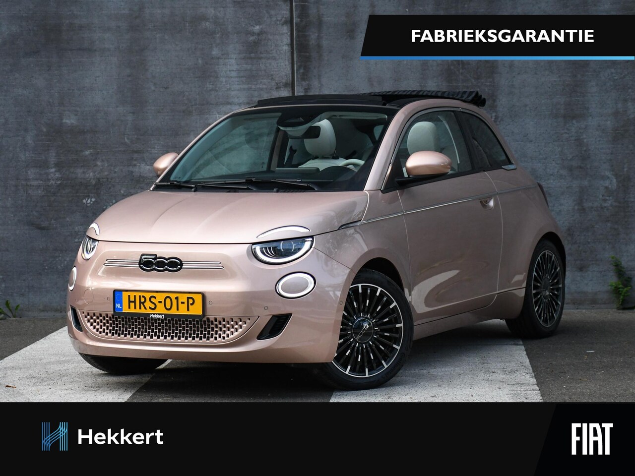 Fiat 500e - Cabrio La Prima 42kWh 118pk Automaat LEDER | ADAP. CRUISE | 17''LM | CAMERA | DAB | USB | - AutoWereld.nl