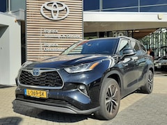 Toyota Highlander - 2.5 HYBRID AWD PREMIUM TREKHAAK PANODAK ALL-SEASON 360°CAMERA MEMORY-SEATS NAVI BLIND-SPOT