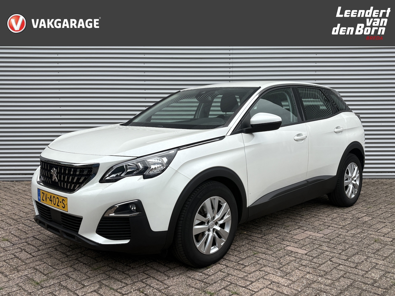 Peugeot 3008 - 1.2 PureTech Blue Lease Executive | Sensoren | Navigatie | Cruise  | Apple Carplay/Android - AutoWereld.nl