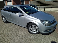 Opel Astra GTC - 1.6 Temptation