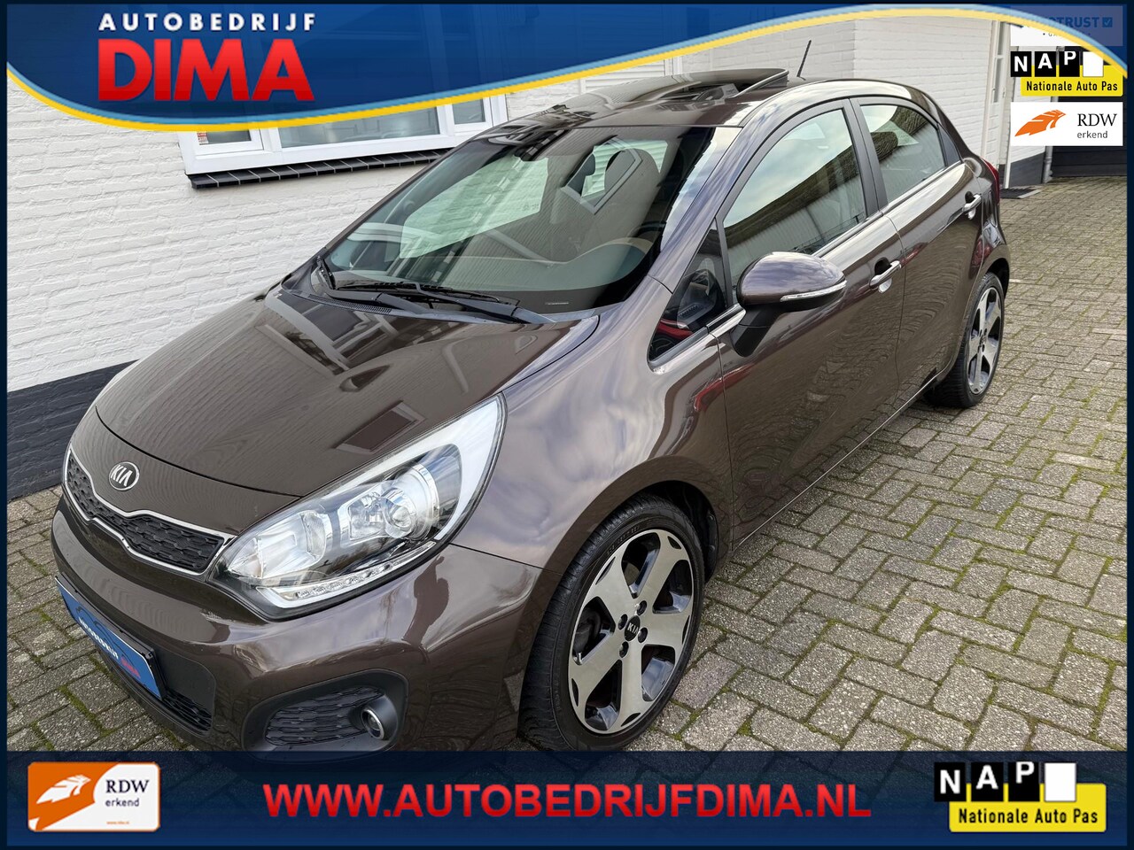 Kia Rio - 1.4 CVVT ExecutiveLine/ Navi/ Camera/ Leder/ Stuur+ Stoelverwarming/ LED/ ECC - AutoWereld.nl