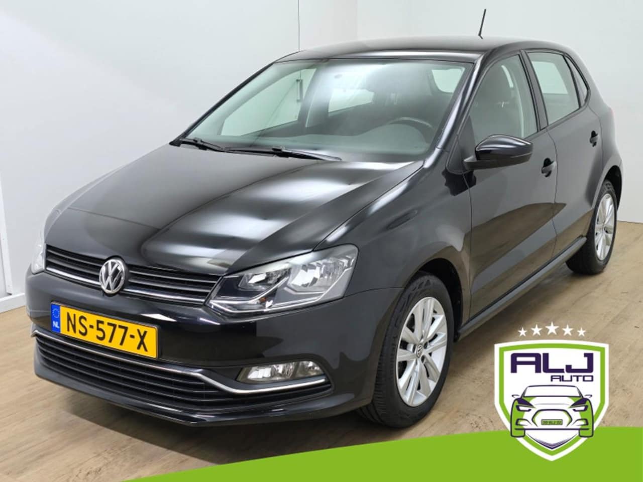 Volkswagen Polo - Occasion automaat 1.2 TSI Highline prachtuitvoering | Tweedehands Volkswagen polo zwart au - AutoWereld.nl