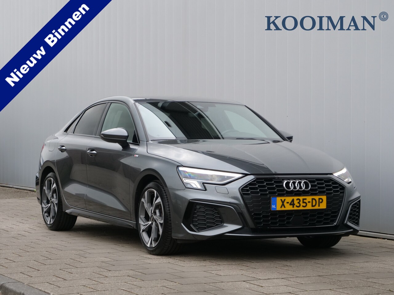 Audi A3 Limousine - 30 TFSI S edition 111 Pk Automaat Navi / DAB / Apple Carplay / PDC / Leer - AutoWereld.nl
