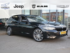 BMW 5-serie Touring - 520d Business Edition Plus | Leer | Stoelverwarming | Led pakket