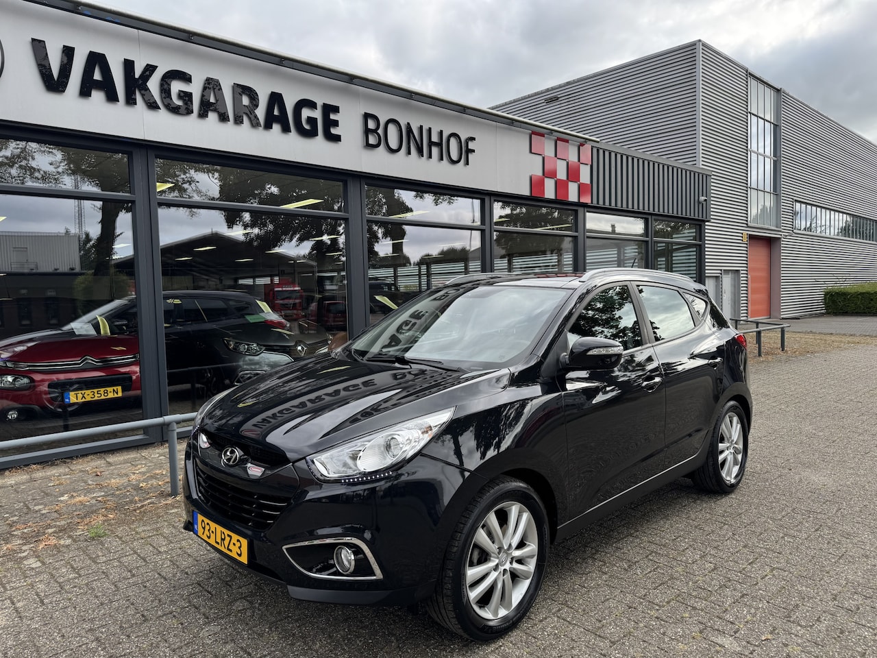 Hyundai ix35 - 2.0i 4WD i-Catcher AUTOMAAT-CLIMA-CAMERA - AutoWereld.nl