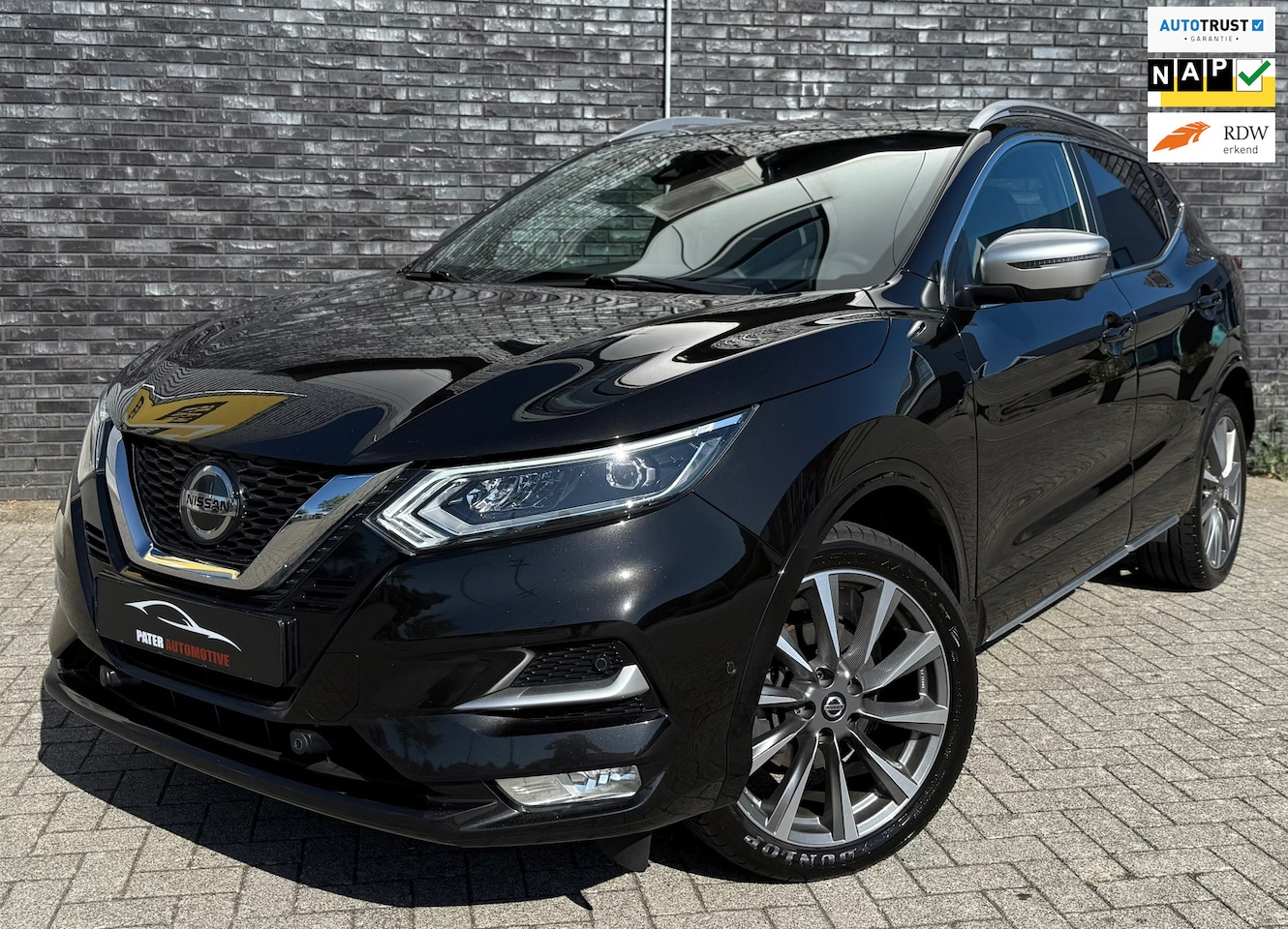 Nissan Qashqai - 1.3 DIG-T N-Tec Dealer Ondh|1500kg Trekgewicht|Camera|ACC|Bose|Panorama|Trekhaak mogelijk| - AutoWereld.nl