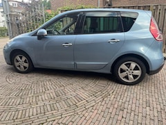 Renault Scénic - 1.6 Dynamique