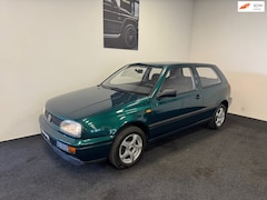 Volkswagen Golf - 1.8 GL Uniek 1e Eigenaar met 38DKM
