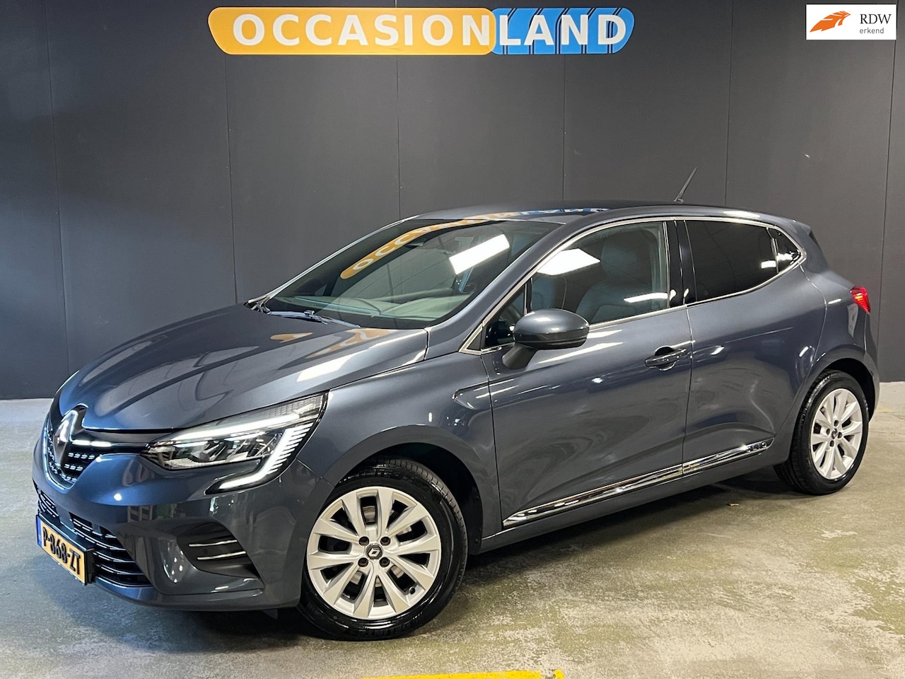 Renault Clio - 1.3 TCe Intens AUT|CRUISE|CAM|CLIMATE|CARPLAY| - AutoWereld.nl