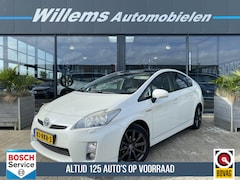 Toyota Prius - 1.8 Executive Business Head up Display , Schuifdak, Leder