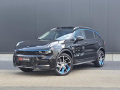 Lynk & Co 01 - 1.5 Panoramadak/360° camera/Clima/Carplay