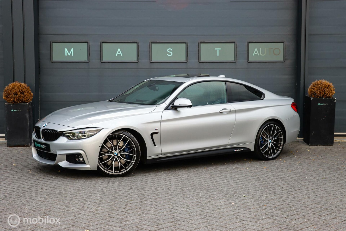 BMW 4-serie Coupé - 440i M sport - AutoWereld.nl