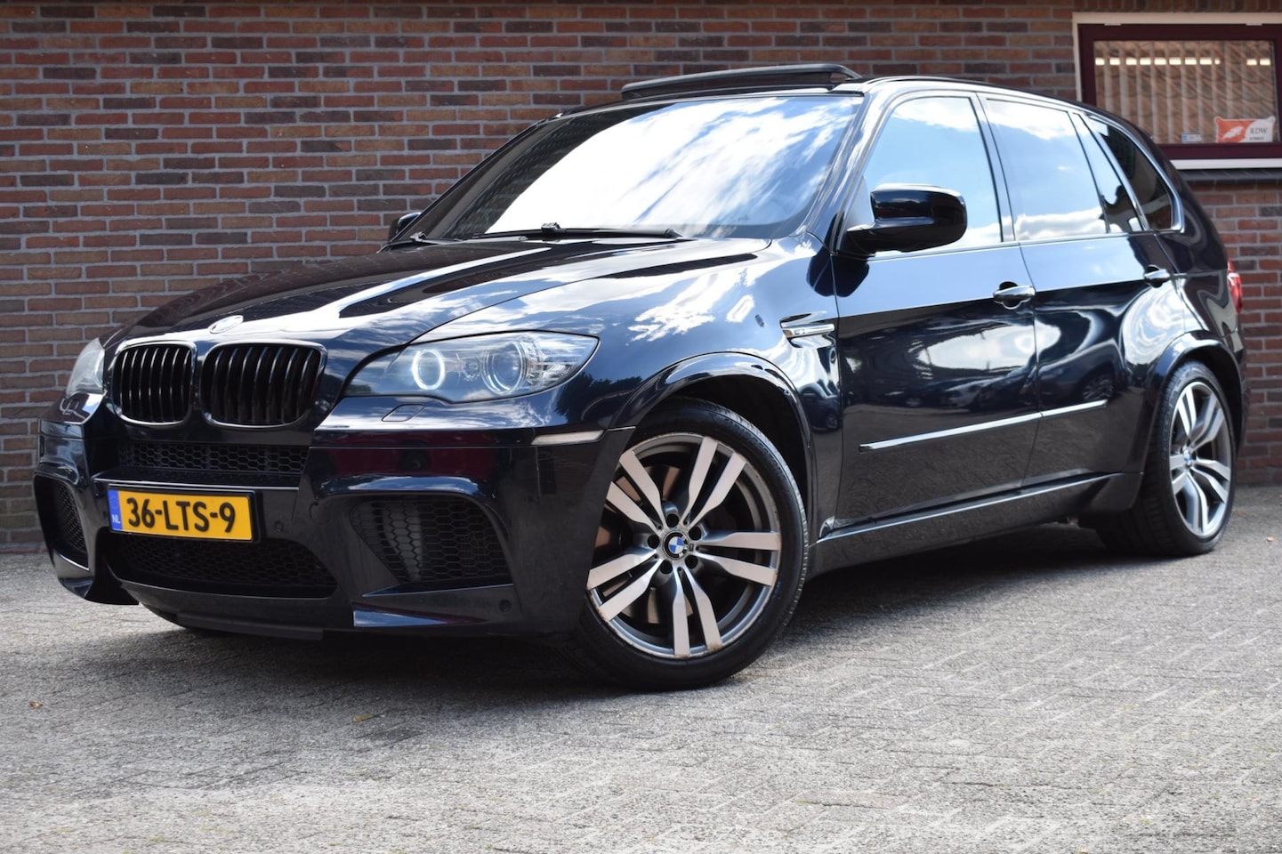 BMW X5 - 4.4i M '10 Leder Clima Navi Cruise - AutoWereld.nl