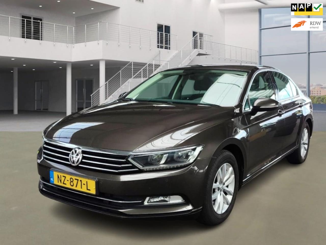 Volkswagen Passat - 1.6 TDI Comfortline EXPORT - AutoWereld.nl