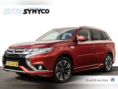 Mitsubishi Outlander - 2.0 PHEV instyle+ | Schuifdak | Leder | Adapt. Cruise | 18 inch LMV | Trekhaak