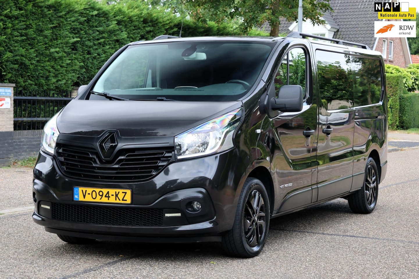 Renault Trafic - 1.6 dCi T29 L2H1 DC Luxe Energy | 2x SCHUIFDEUR | NAVI | CLIMA | CRUISE | TREKHAAK | NAP | - AutoWereld.nl