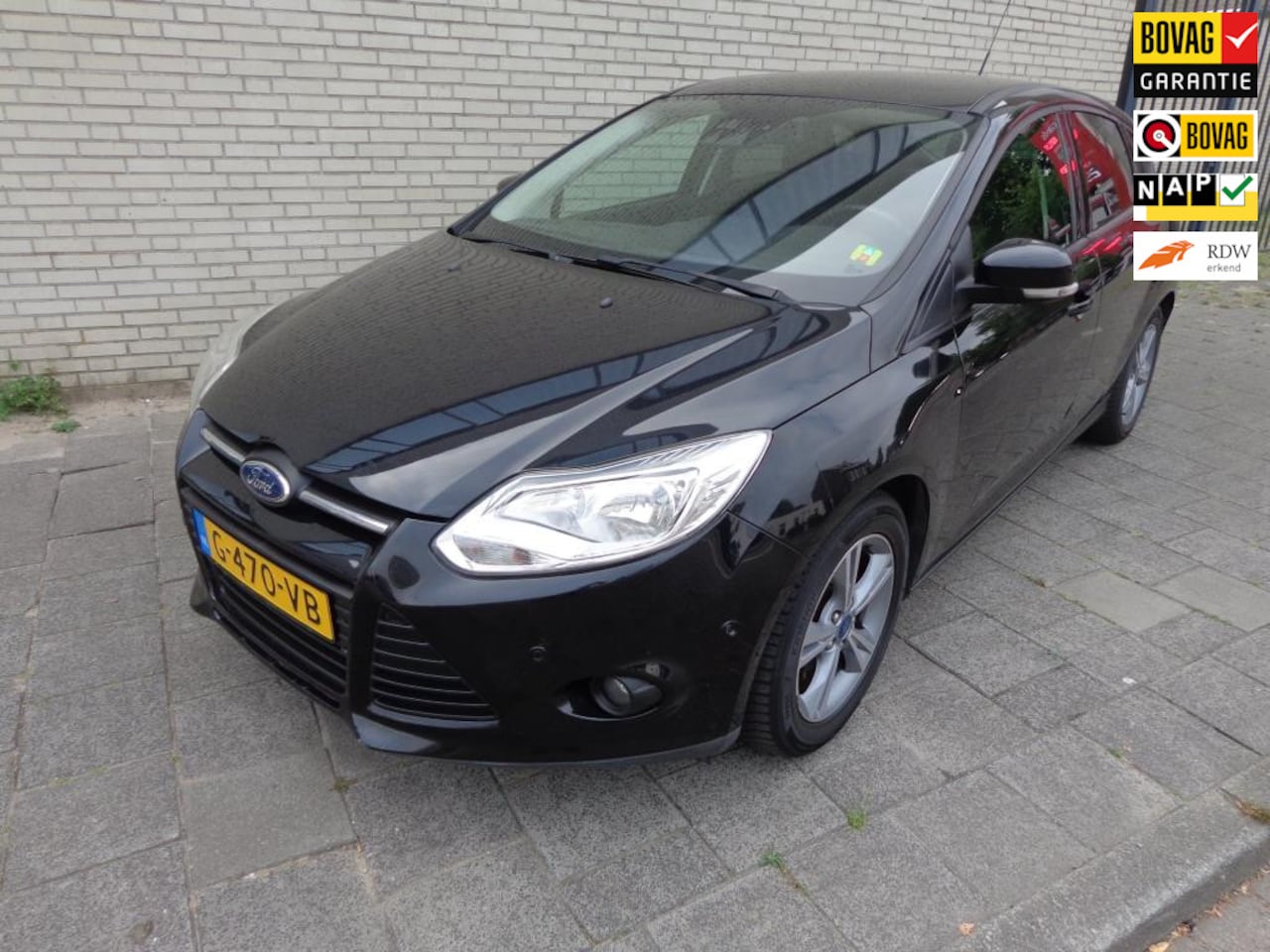 Ford Focus - 1.0 EcoBoost Edition Plus NIEUWE APK/AFLB NIEUWE DISTRIBUTIERIEM 3 MAANDEN BOVAG GARANTIE - AutoWereld.nl