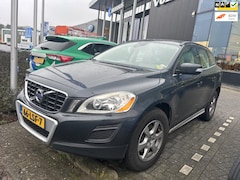 Volvo XC60 - 2.0 D3 Momentum EXPORT