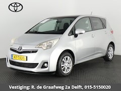 Toyota Verso S - 1.3 VVT-i Aspiration | Navigatie | Panoramadak | Camera | Lichtmetalen velgen |