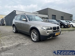 BMW X3 - 2.0i Business Line