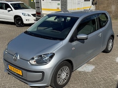 Volkswagen Up! - 1.0 move up! BlueMotion Airco