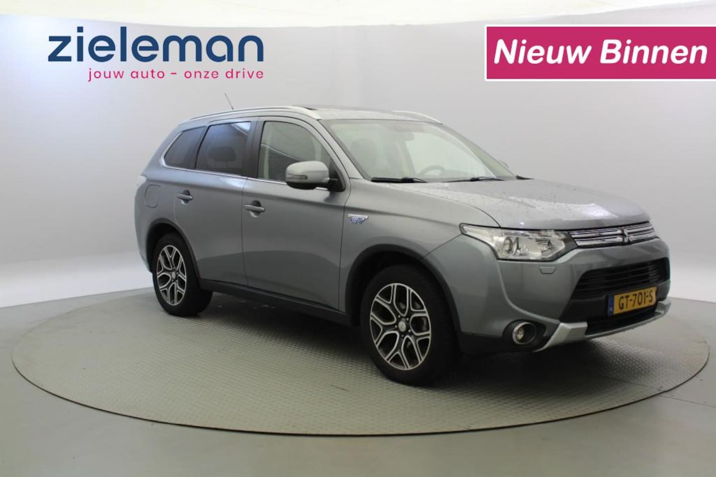 Mitsubishi Outlander - 2.0 PHEV Limited Edition X-Line - Navi, Leer, Clima, Stoelverw. Dakraam - AutoWereld.nl