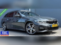 BMW 3-serie Touring - 320i High Executive M-Sport Pano.dak/LED