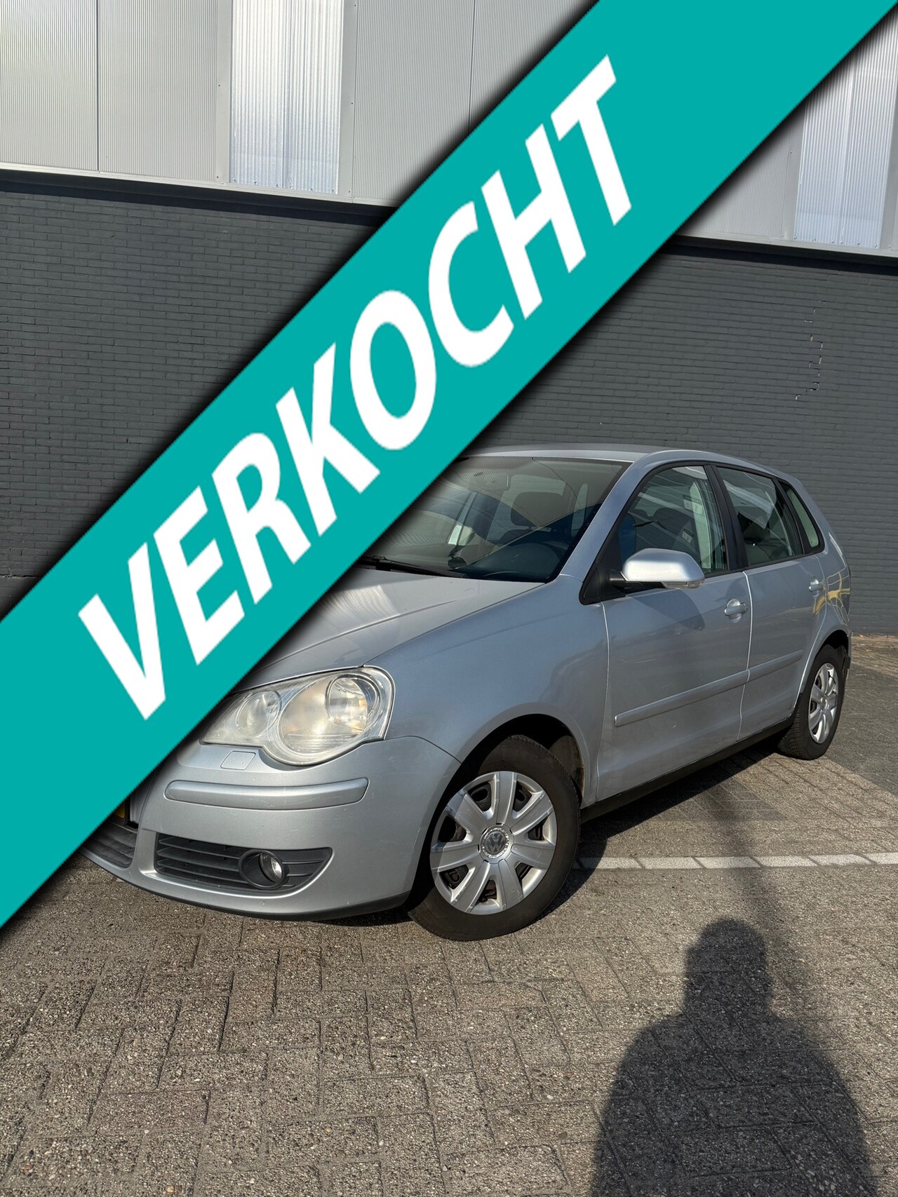 Volkswagen Polo - 1.4-16V Trendline Airco / 5Drs / Elek ramen / Centr. vergr. - AutoWereld.nl