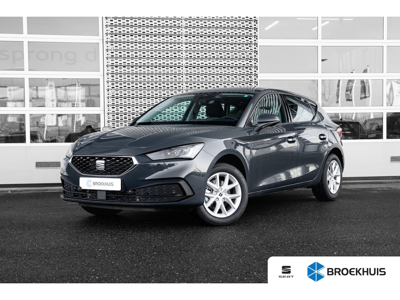 SEAT Leon - Style | Digitaal instrumentenpaneel (Virtual Cockpit) | LED-achterlichten | Parkeersensore - AutoWereld.nl