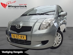 Toyota Yaris - 1.3 VVTi [ AUTOMAAT | TREKHAAK | AIRCO | PARKEERSENSOREN ]