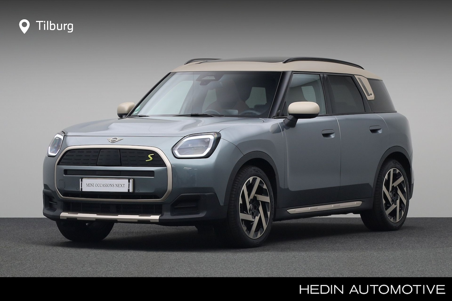 MINI Countryman - Mini SE ALL4 Favoured 66.5 kWh | M pakket | Panoramadak | Stoelverwarming | Achteruitrijca - AutoWereld.nl