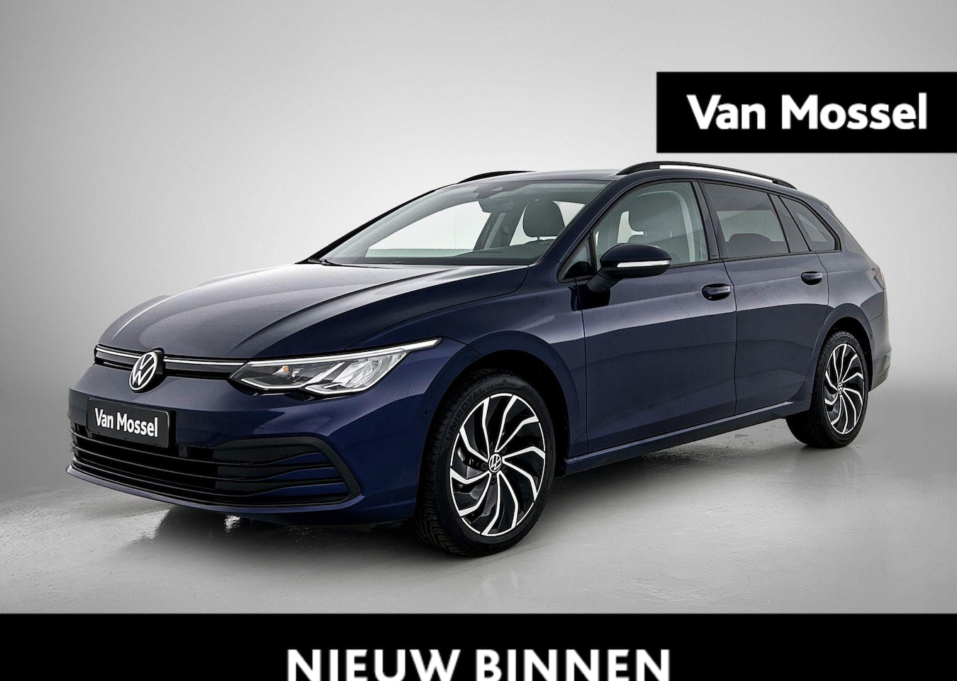 Volkswagen Golf Variant - 1.5 eTSI Life Business | ACHTERUITRIJCAMERA | NAVIGATIE | APPLE CARPLAY | PARKEERSENSOREN - AutoWereld.nl