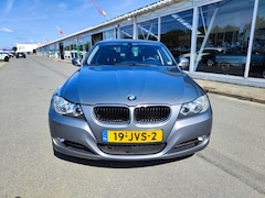 BMW 3-serie - 320D EXECUTIVE LINE SEDAN NAVI FACELIFT 2009