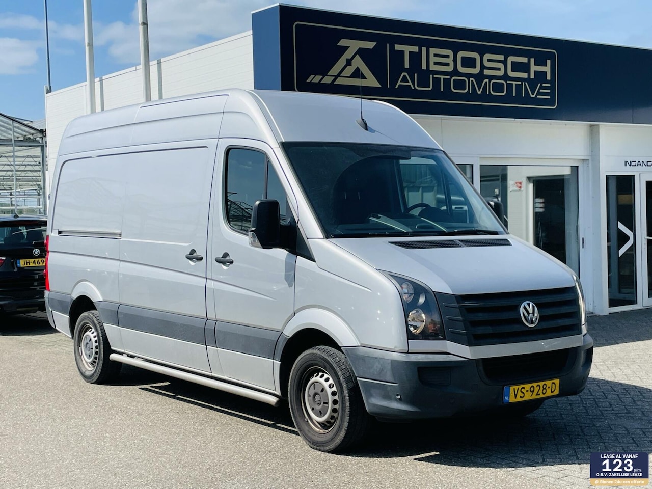 Volkswagen Crafter - Bestel 32 2.0 TDI L2H2 BM - AutoWereld.nl