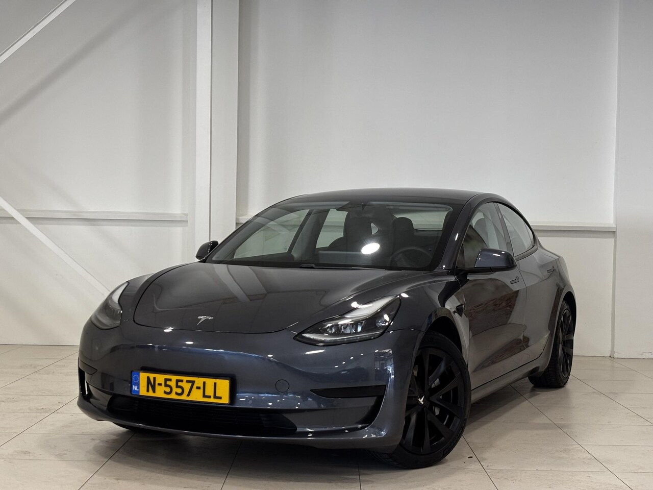 Tesla Model 3 - Standard RWD Plus 60 kWh | Nieuw model | Origineel Nederlands | Autopilot - AutoWereld.nl