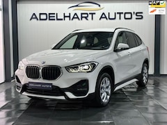 BMW X1 - SDrive20i Executive Automaat / Navigatie full map / Camera / Lederen interieur / Cruise co