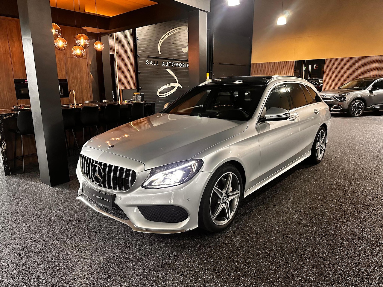 Mercedes-Benz C-klasse Estate - 200 Premium Plus Amg/Pano/Leder - AutoWereld.nl