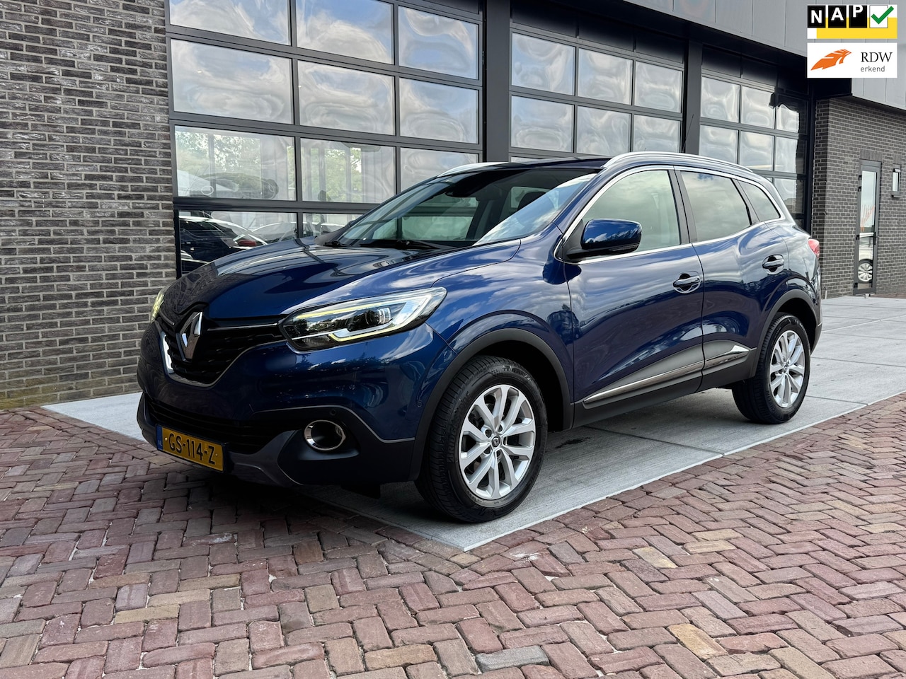 Renault Kadjar - 1.2 TCe Intens | 1/2 Leer | Navi | Clima | Cruise | - AutoWereld.nl