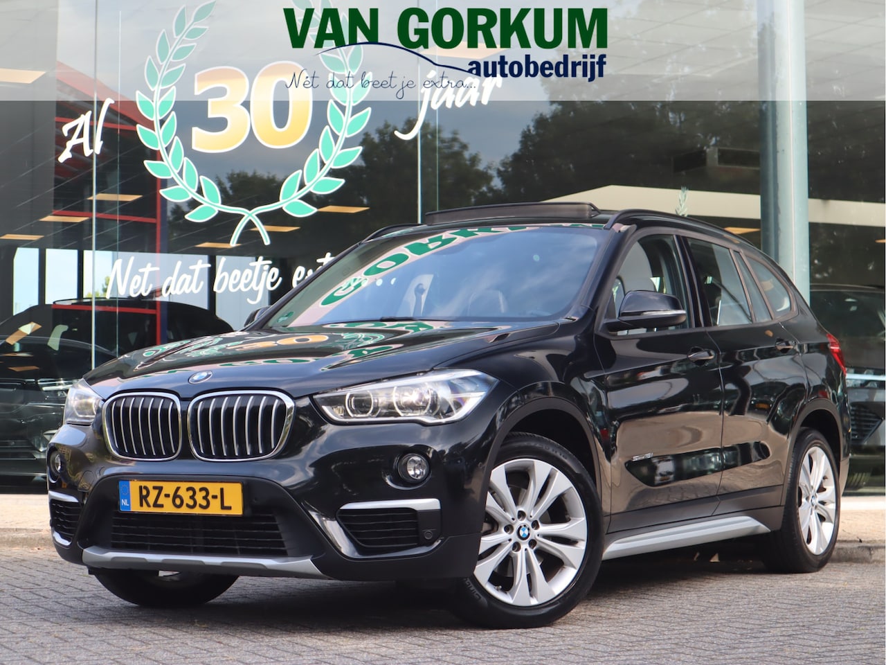 BMW X1 - sDrive18i 136 PK High Executive / Panoramadak - AutoWereld.nl