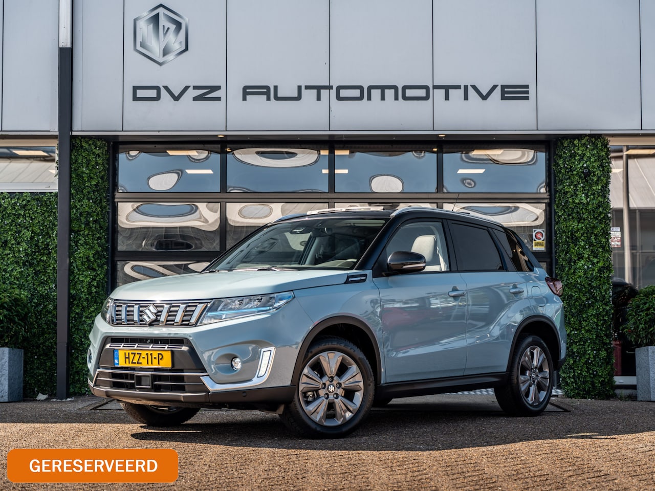 Suzuki Vitara - 1.5 Hybrid Style Rhino Edition | Pano | ACC | Camera - AutoWereld.nl